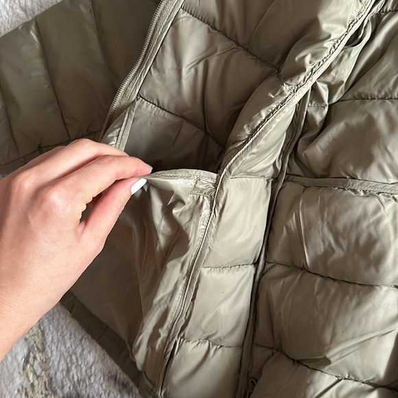 New with tag jacket - Picture 4 of 8